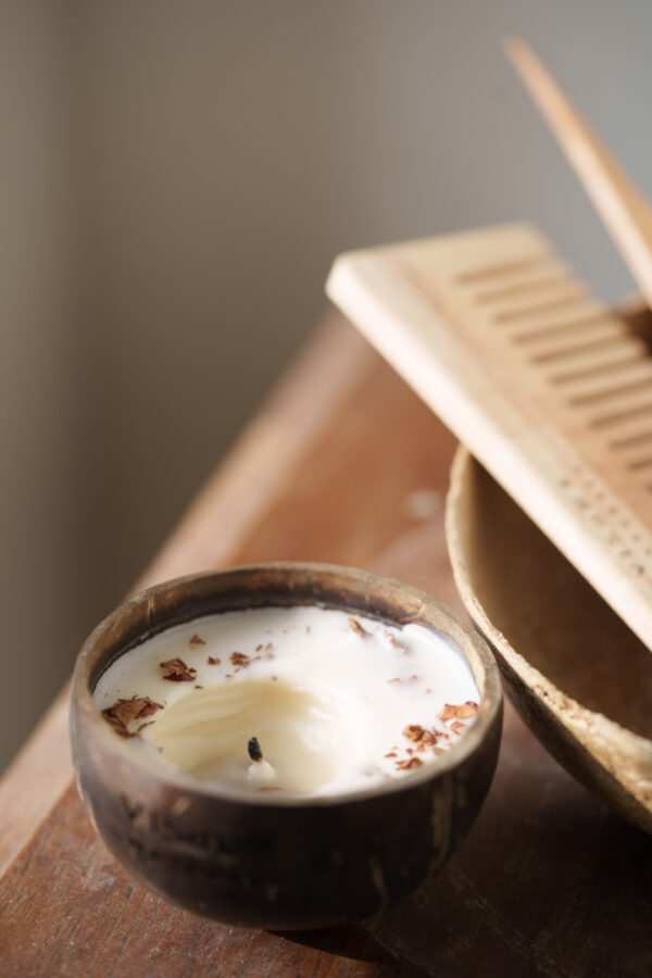 Coconut Shell Candle-Scented