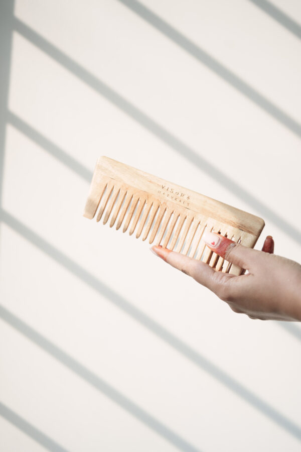 Detangler Comb