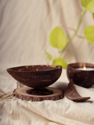 Coconut-Mixing Bowl With Scoop